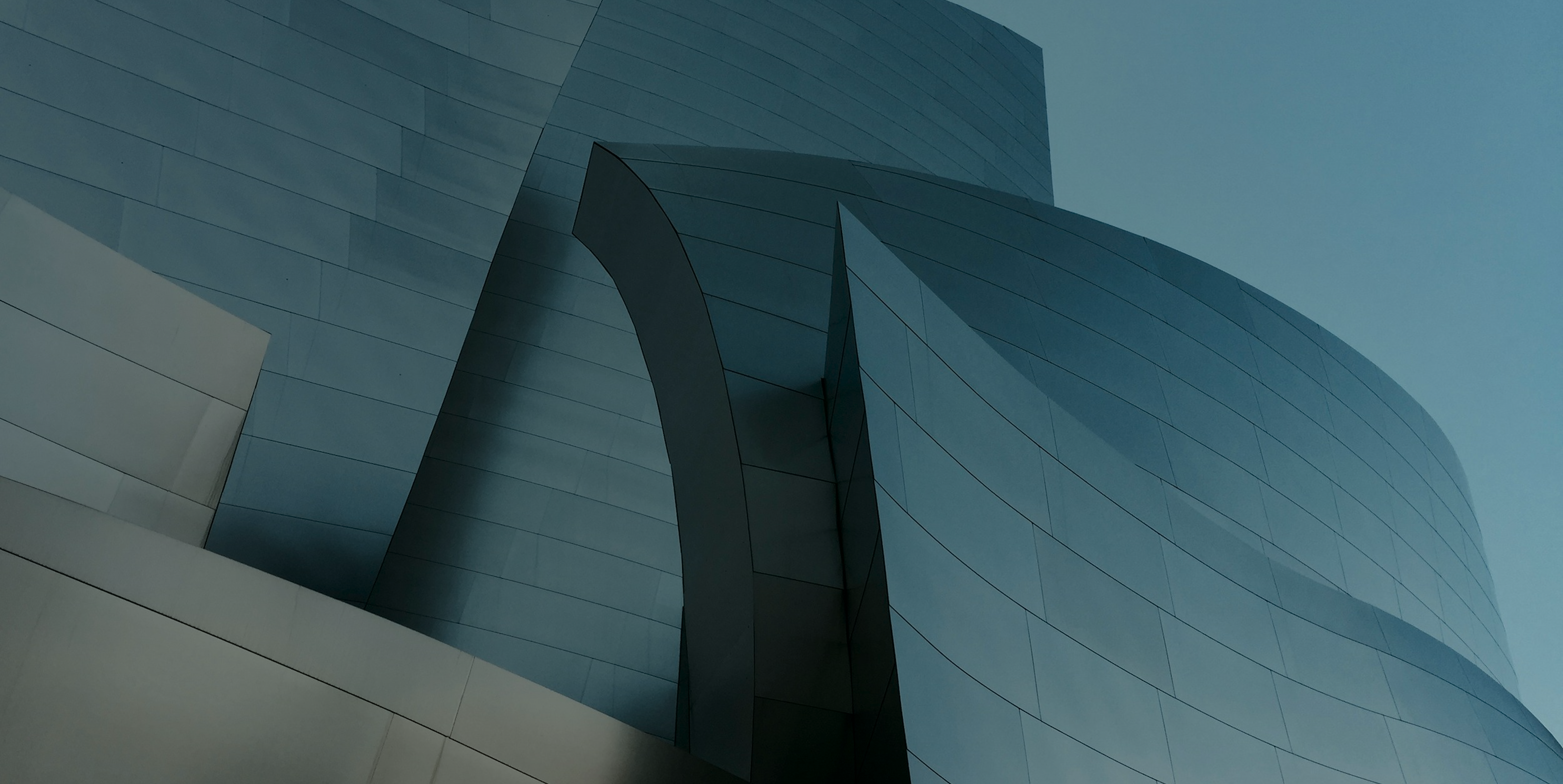 Amdax Institutional